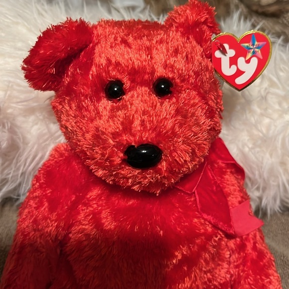 Ty beanie buddy Sizzle bright red blk eyes and nose red ribbon soft and huggable - Picture 3 of 5